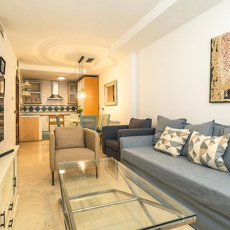 Grande Apartamento Familiar Sevilla Bagian luar foto