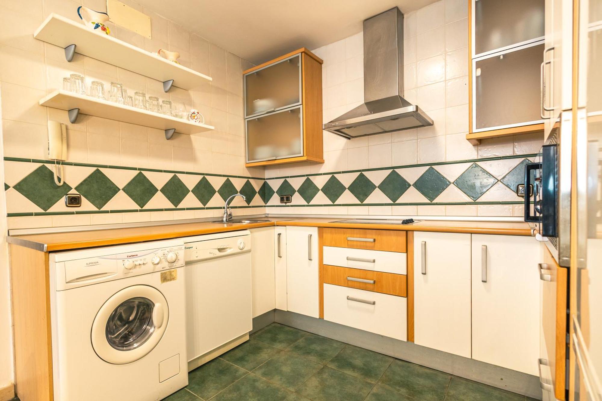 Grande Apartamento Familiar Sevilla Bagian luar foto