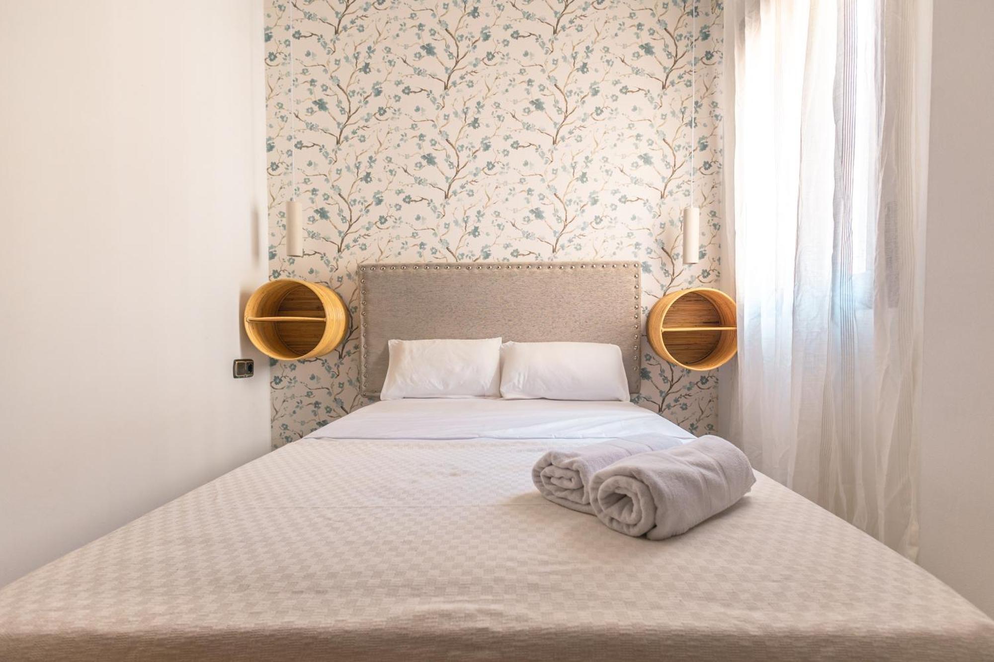 Grande Apartamento Familiar Sevilla Bagian luar foto