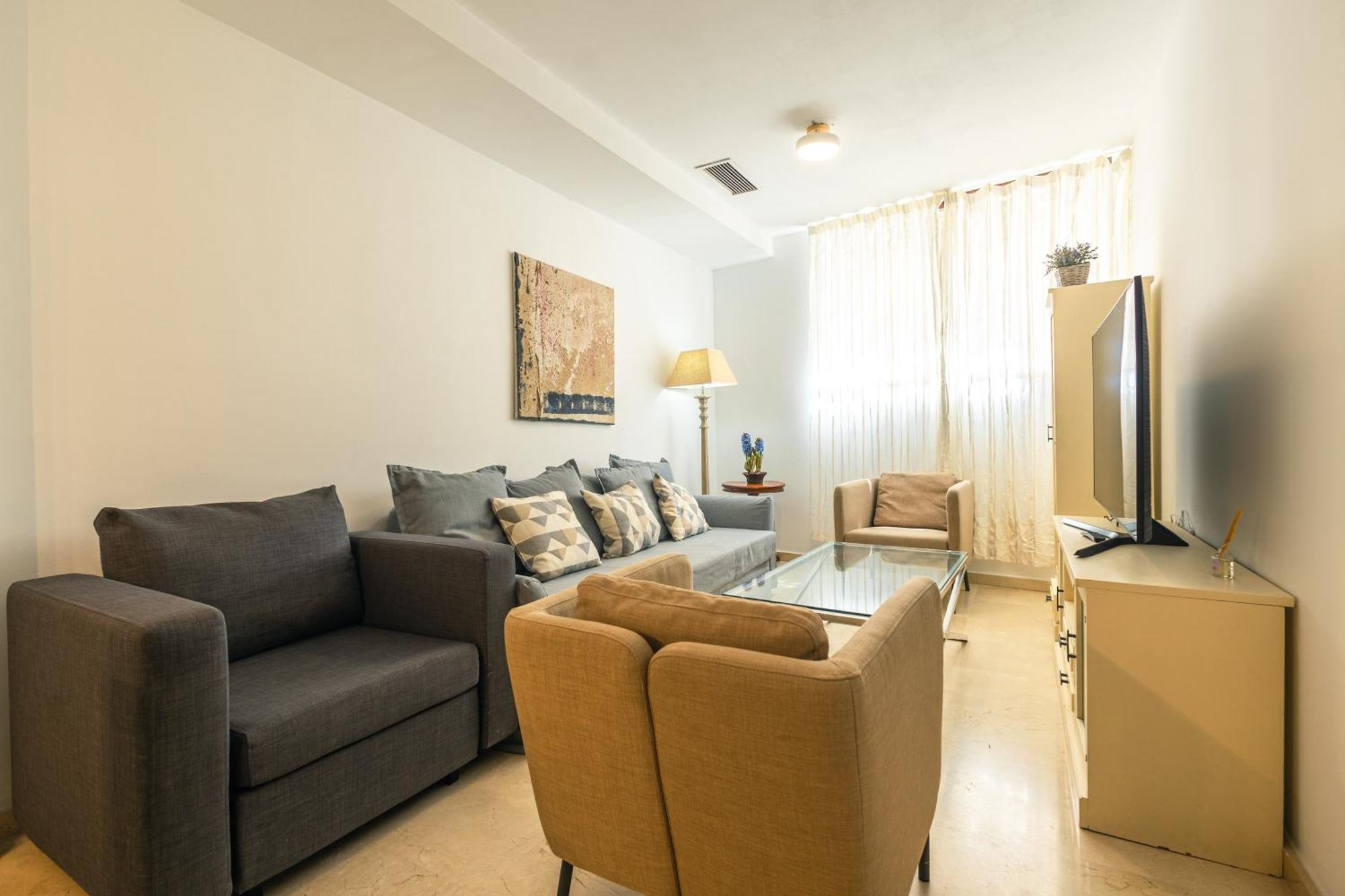Grande Apartamento Familiar Sevilla Bagian luar foto